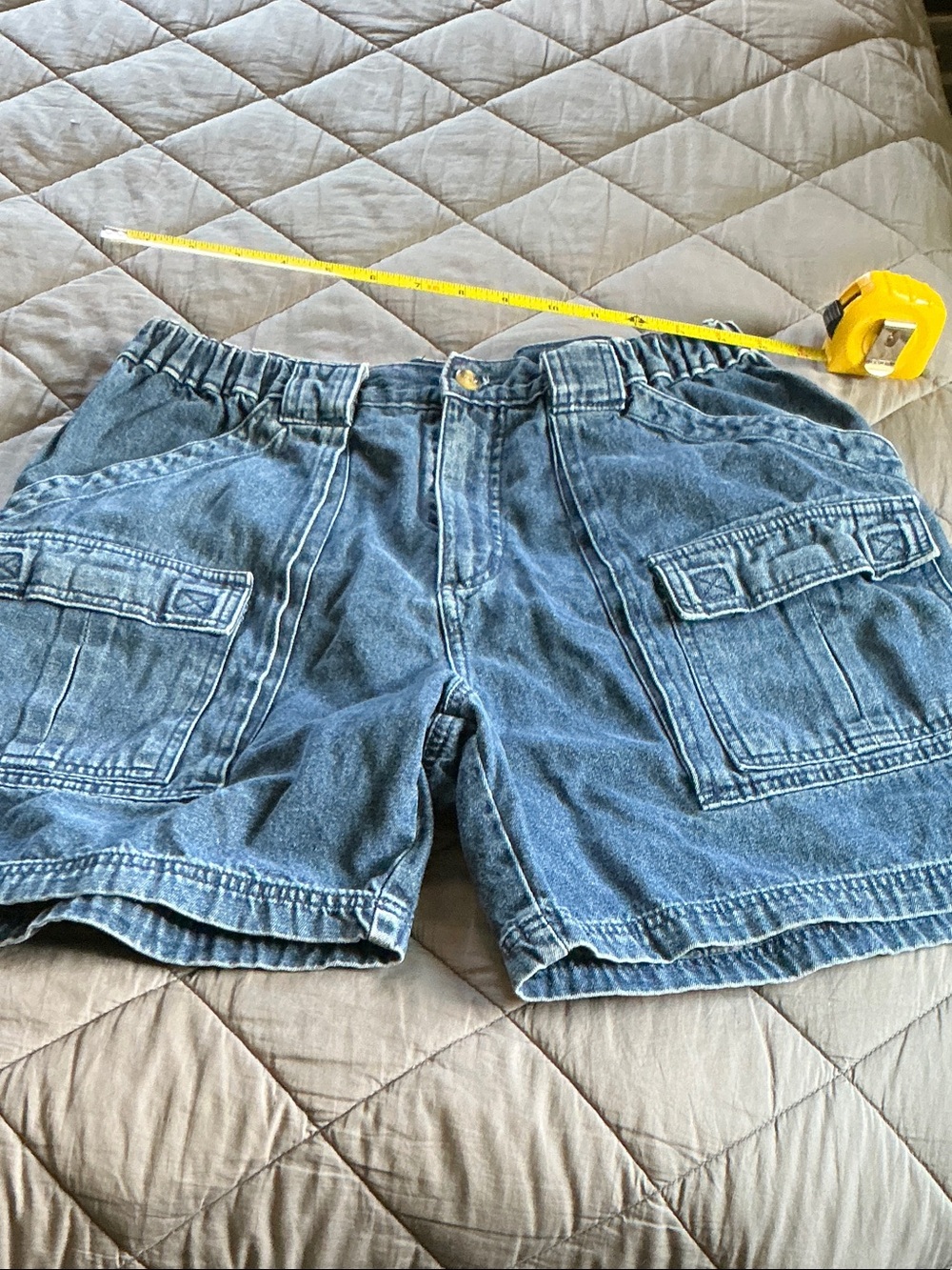 croft & barrow Men's Blue Denim Cargo Shorts